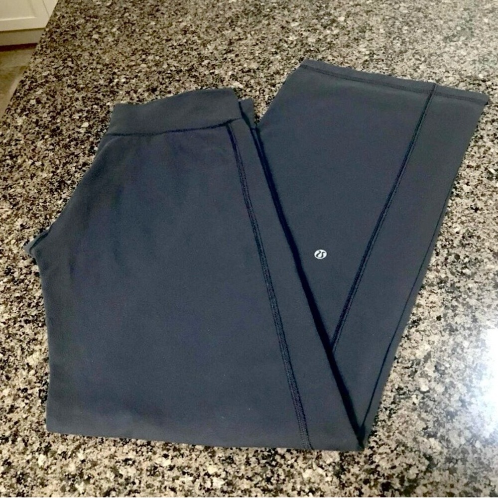 Lululemon Wide Leg Pants in Coal Gray - Picture 6 of 10